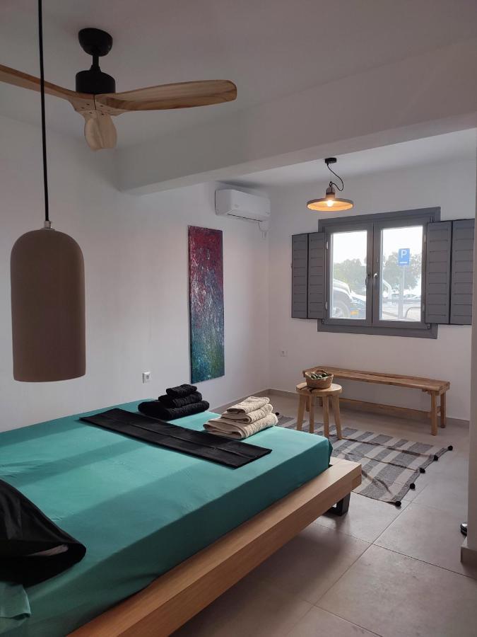 Naxos City Charming Cozy Suites מראה חיצוני תמונה